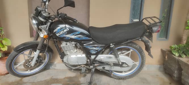 Suzuki GS 150 SE 2022