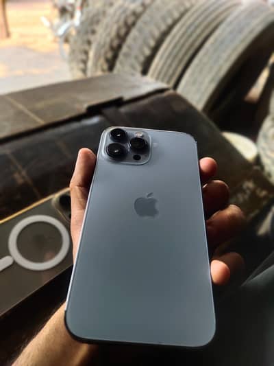 I phone 13 pro max JV 128gb battery health 86 water pack