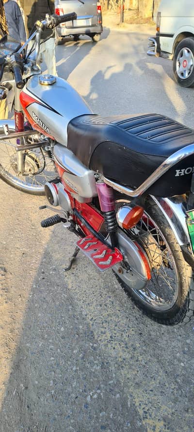 All document's clear ha koi masla waghara nahi habikee m