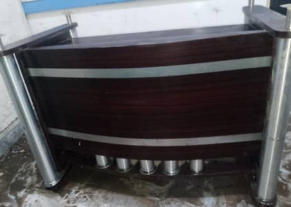 office table in A1 condition