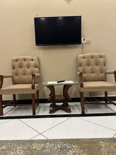 Coffee Chairs With centre table