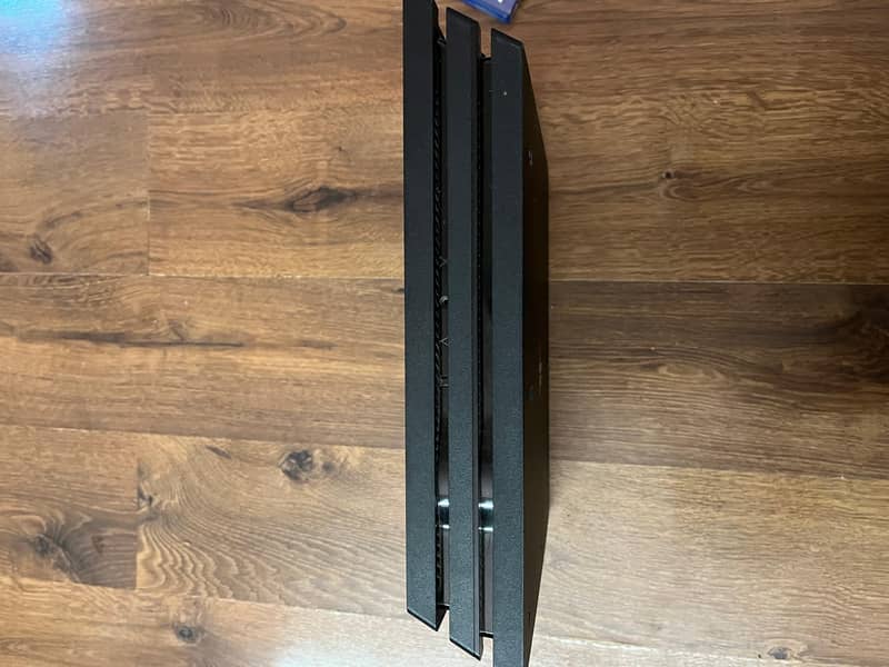 PS4 pro 1
