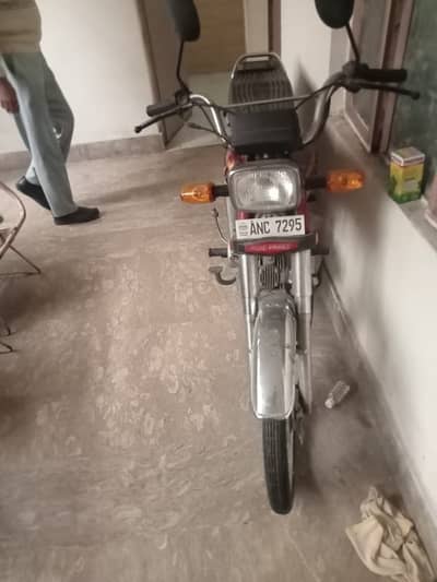 Almost New , single hand, not use too much