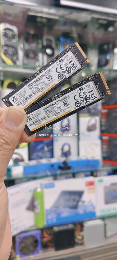 Samsung 1TB NVMe (GEN 4) - 7000Mb/s - Brand New - Brand New