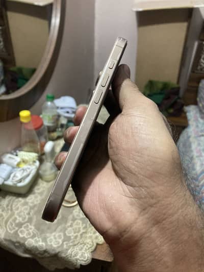 iPhone 16 pro 128 gb non pta Factry unlock