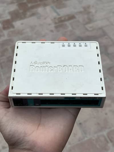 Microtik Rb750