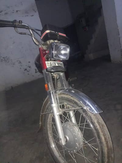 red color 2024 last month and 10/10