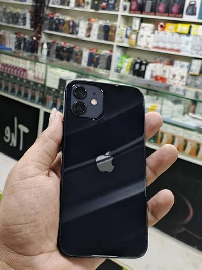 iphone 12 88 battery health condition 10/10 one weak backup