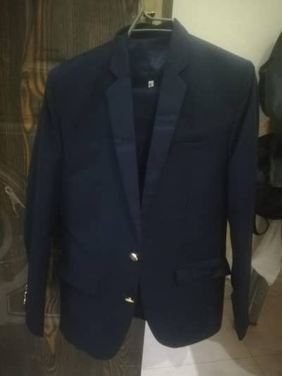 Neavy blue 3 pice size 32