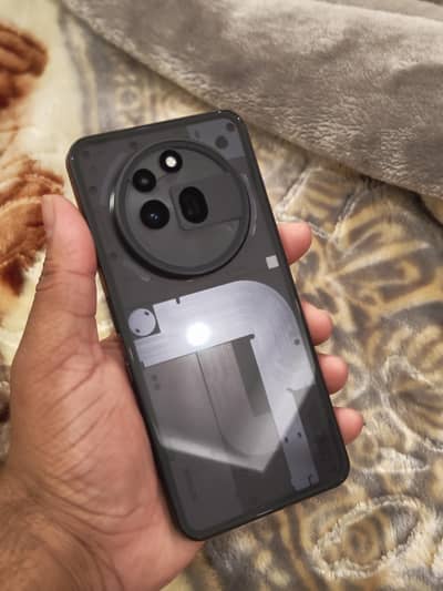 Nothing Phone 3a Pro - 12GB - 256 GB