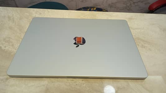 Macbook Air|M3| 8/256|2024 |15 inch