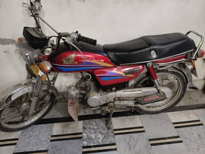 Honda 70cc bike available original condition home used documents
