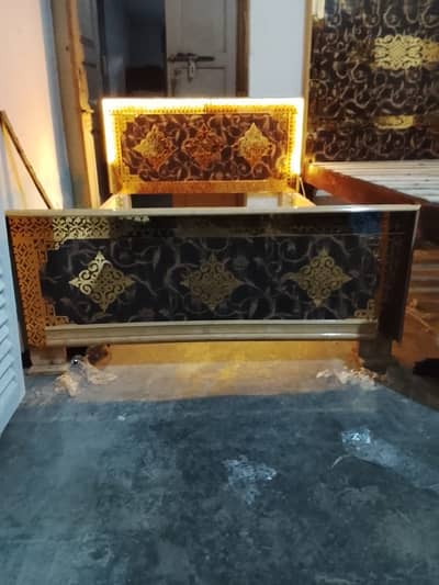 Heavy Wooden single bed for Sale – Strong & Stylish