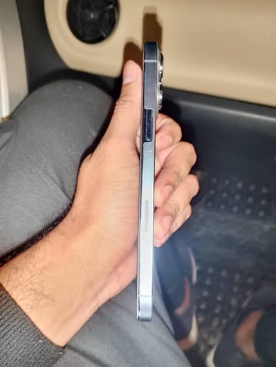 Iphone 13 pro max factory unlocked