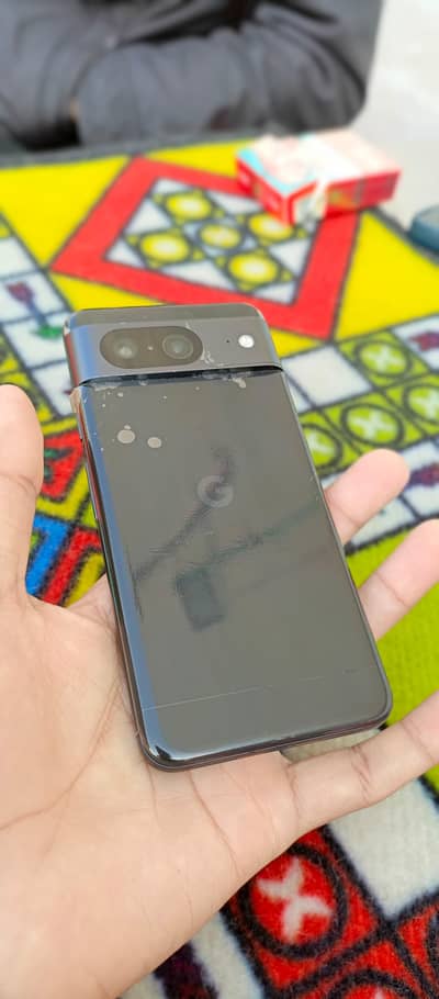 Pixel 8 10/10 condition