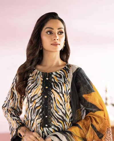 Female Dress Sale price