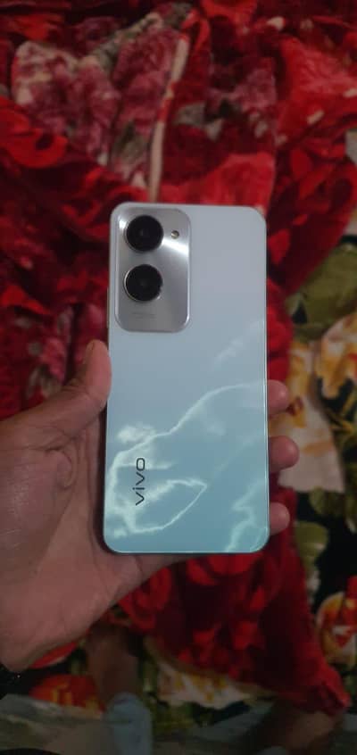 VIVO Y18.10/10 urgent sale.