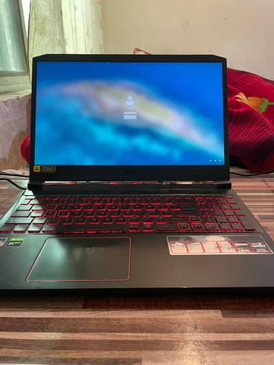Acer nitro Ryzen 5 4000 series