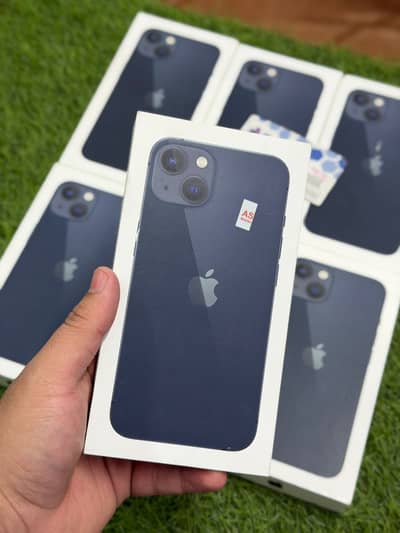 Iphone 13 box pack non active 1year apple warranty