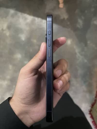 Iphone 15 pro used
