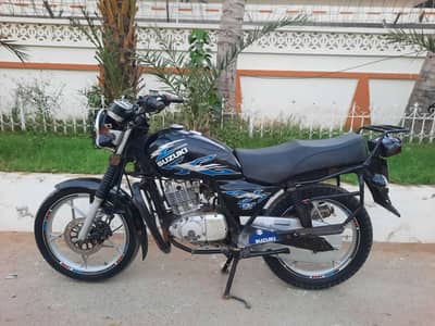 Suzuki GS-150CC Special Edition Model 2019 Karachi Number