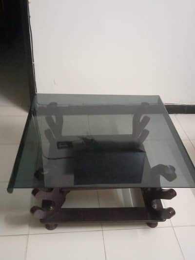 Center table black top glass