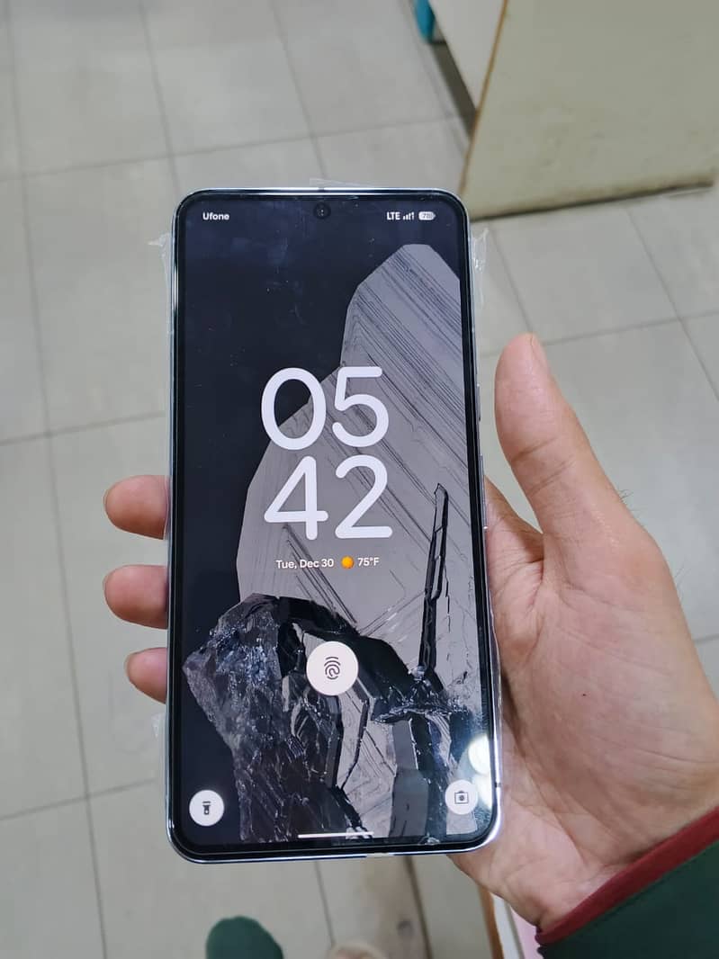 Google Pixel 8 Pro 3