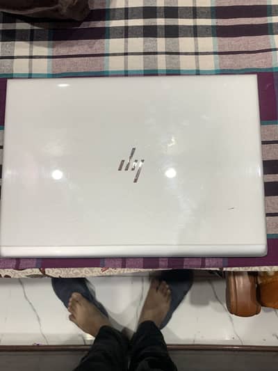 Hp elitebook core i 5 new