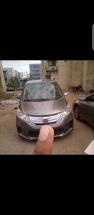 Honda freed car 2012/17 exchange with Altis 20 plus model