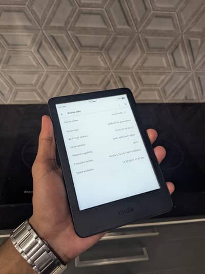 Kindle Paperwhite 7 generation and 4gb memory