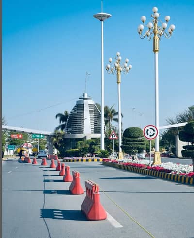 Hot Deal! 4 Marla Commercial Plot in AA Extension, City Housing Sialkot