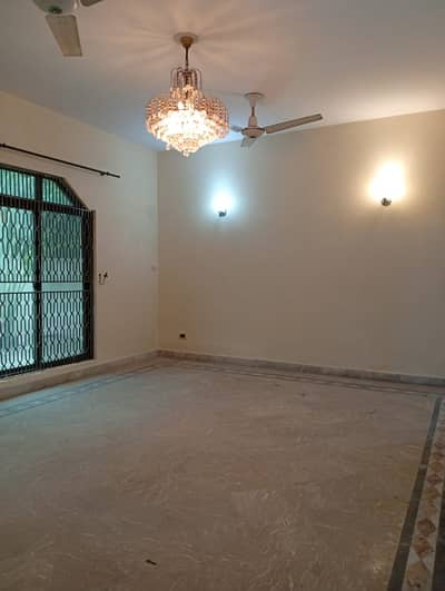 House For Rent In Main Boulevard Defence Opposite Adil Hospital