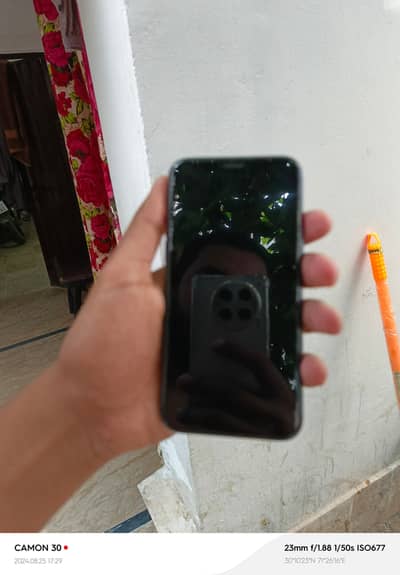 iPhone 11 Pro Non PTA JV