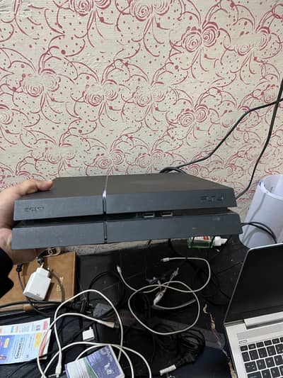 Playstation 4 fat 1TB