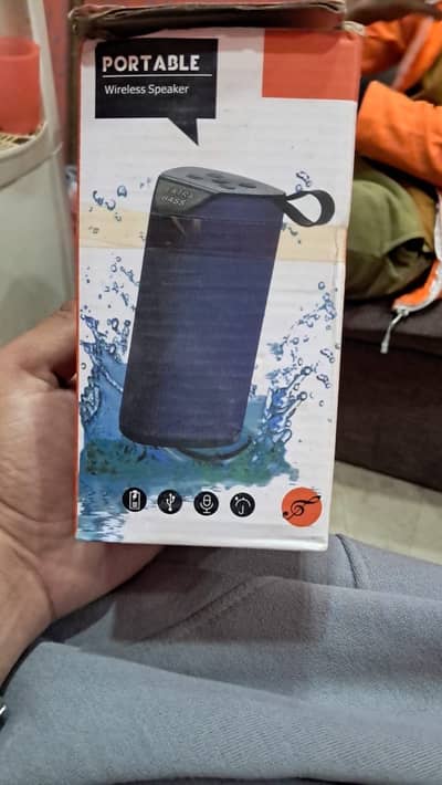 Bluetooth portable speakers 13 peices