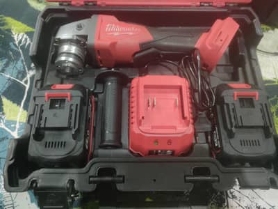 Milwaukee Cordless Grinder heavy duty 88V