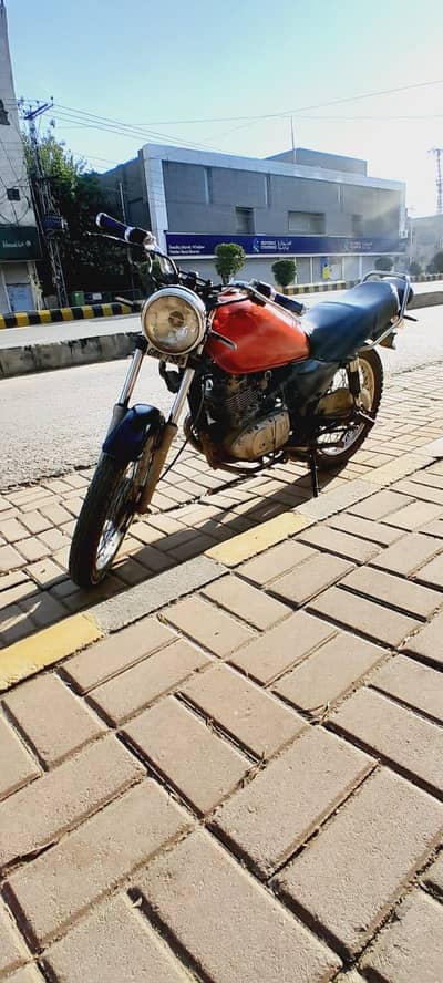 Suzuki GS 150 for sale