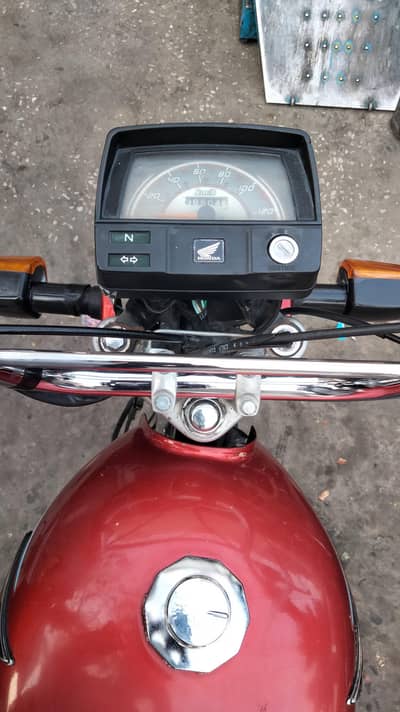 Honda CD70 2019 model