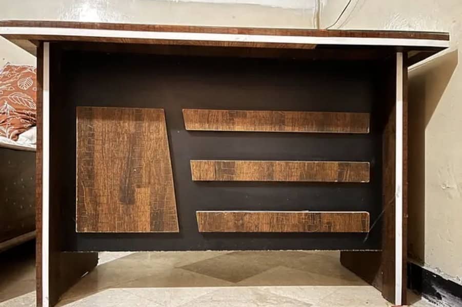 Office table/ computer table 1