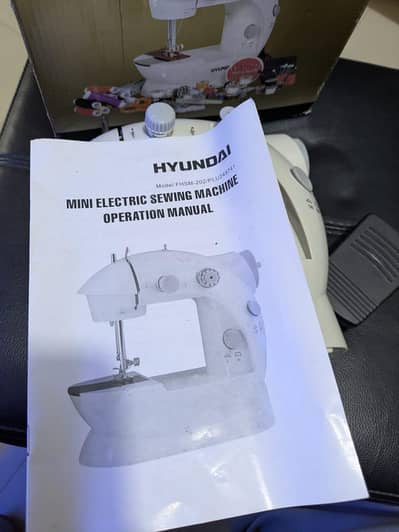 Sewing electronic machine