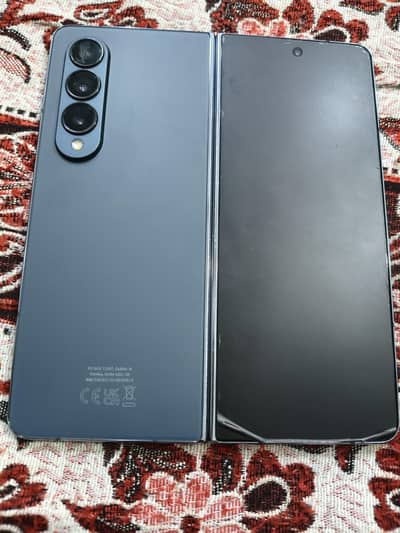 Samsung Z Fold 4 -- 12/256