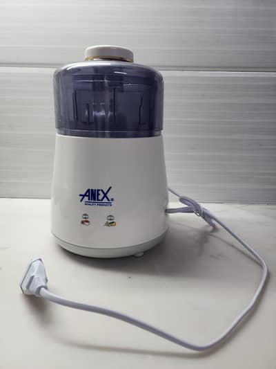 Mixer grinder/chopper