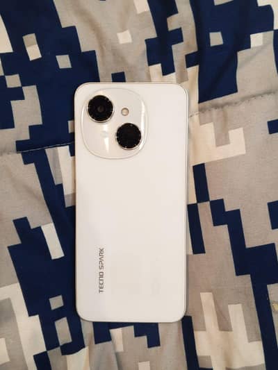 Tecno spark go 1