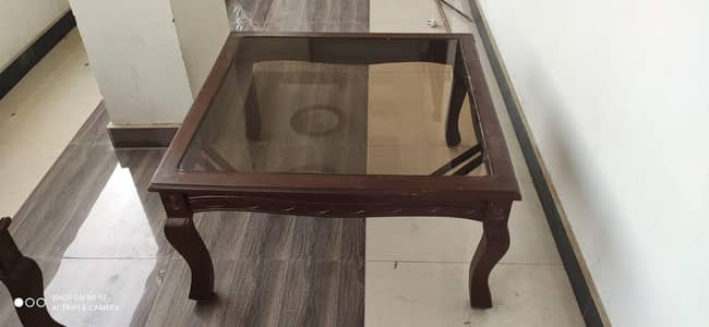 3 Table set for sale lush condition