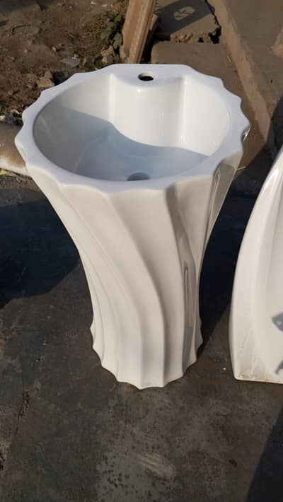 unique ceramics store