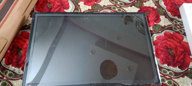 Ok LED Hai 10 by 10 Sound max ki 30 inch ki