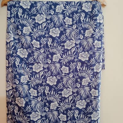 unstitched printed linen suit