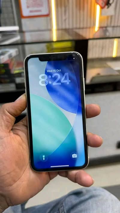 iphone 11 256 GB my WhatsApp 0323========3415==========963