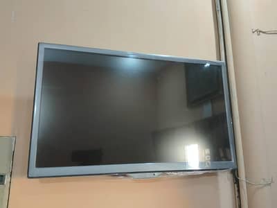 Achi And Good condition Mein Hai