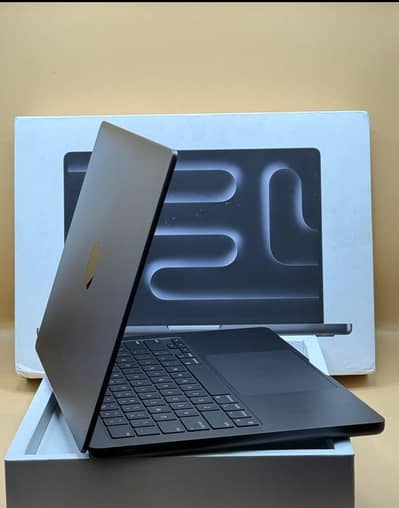 MacBook Pro M2 Apple Silicon | Strong Performance Machine